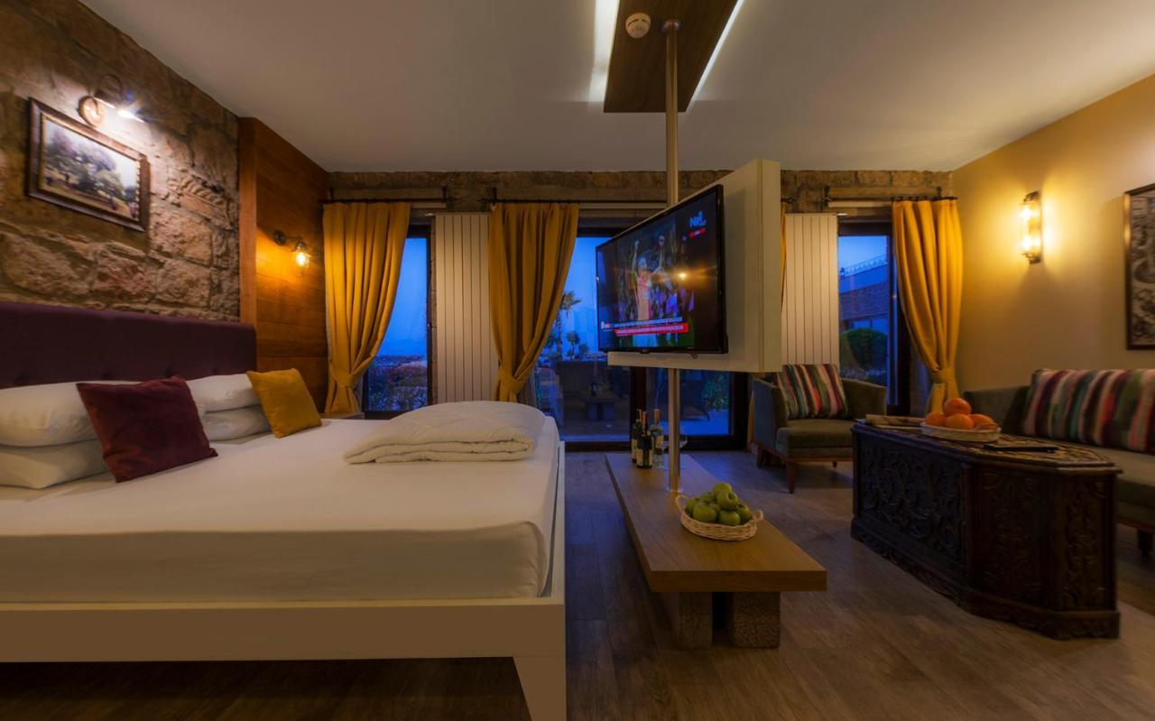 Assos Zeyti̇N Han Special Class Hotel Adults Only 12 Sokakagzi Екстериор снимка