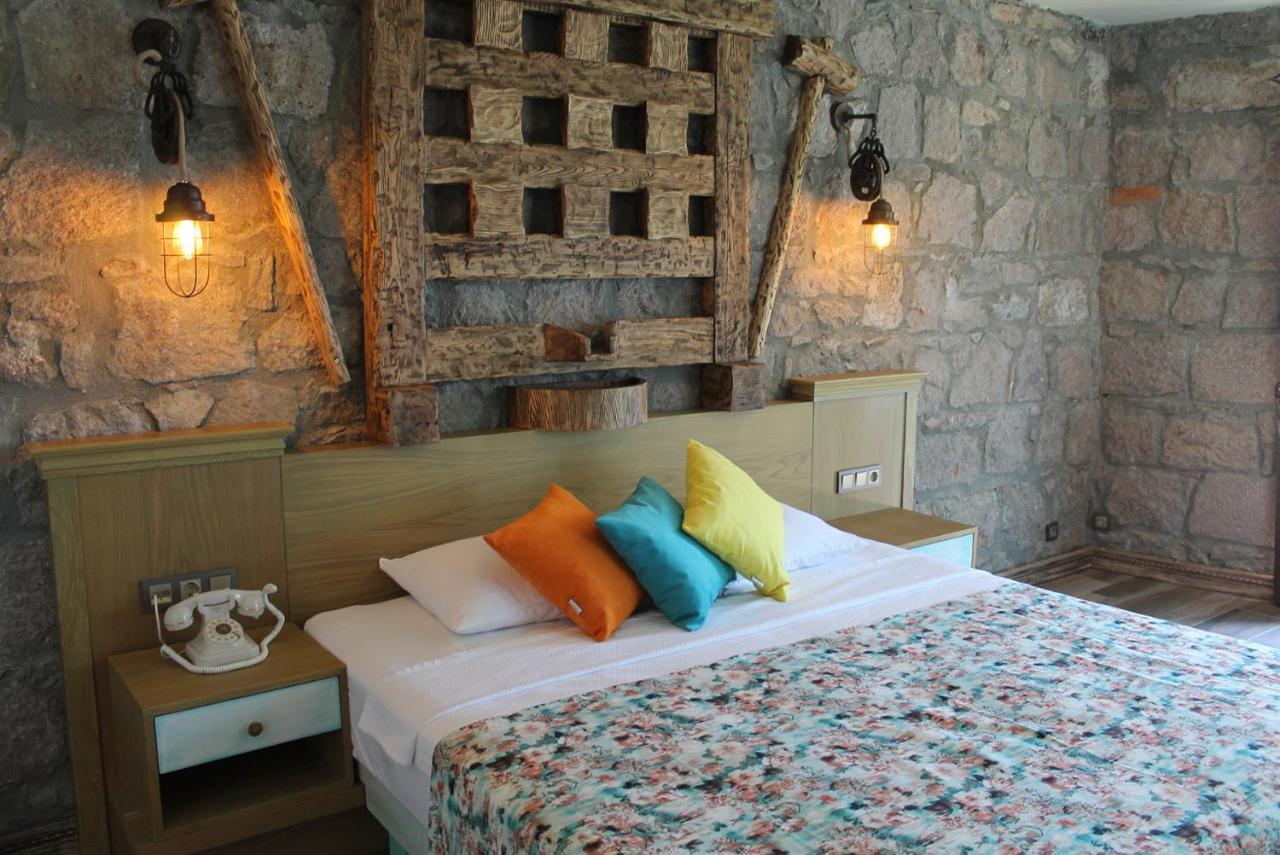Assos Zeyti̇N Han Special Class Hotel Adults Only 12 Sokakagzi Екстериор снимка