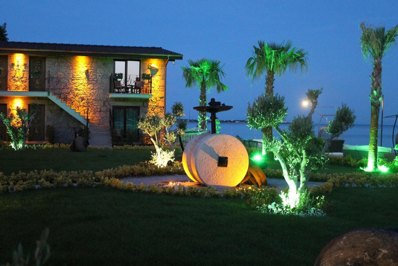 Assos Zeyti̇N Han Special Class Hotel Adults Only 12 Sokakagzi Екстериор снимка