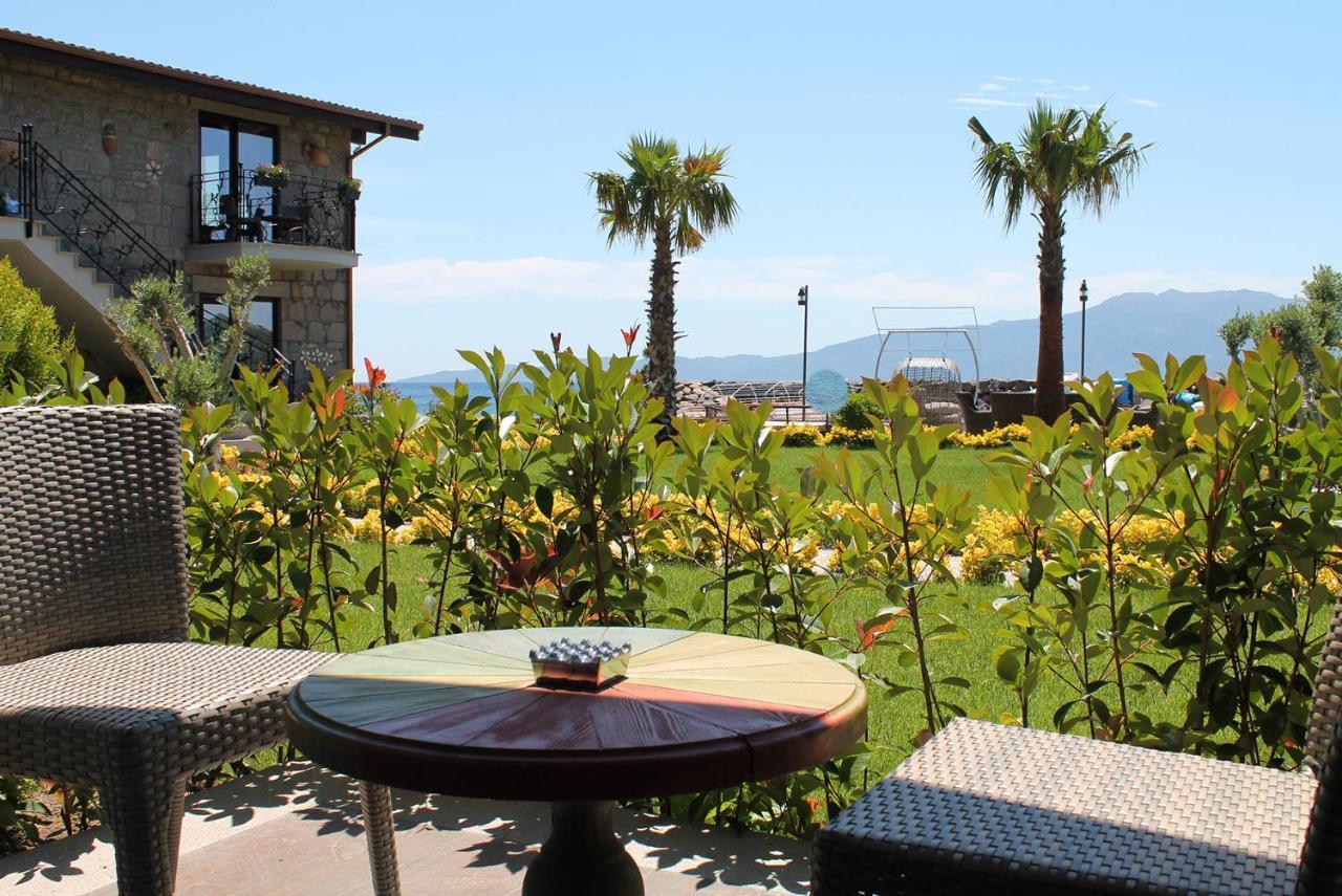 Assos Zeyti̇N Han Special Class Hotel Adults Only 12 Sokakagzi Екстериор снимка