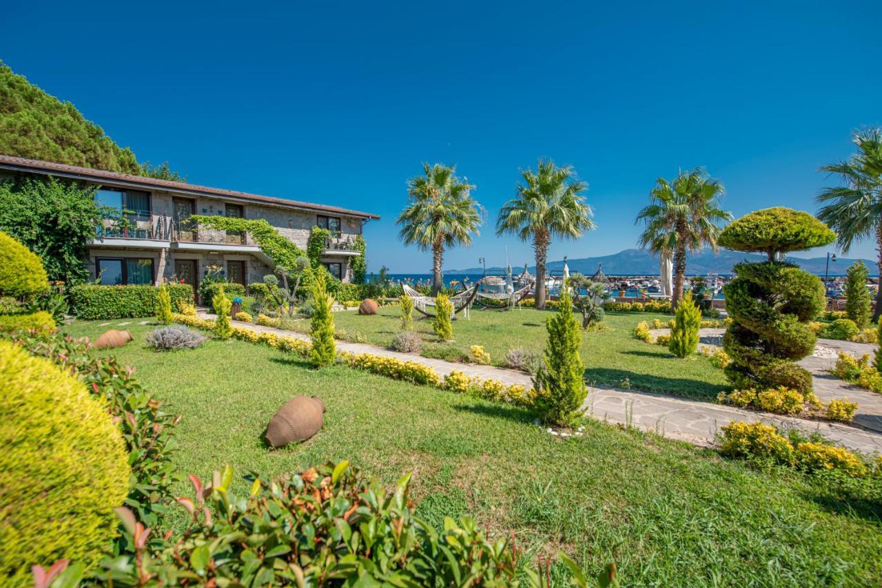 Assos Zeyti̇N Han Special Class Hotel Adults Only 12 Sokakagzi Екстериор снимка